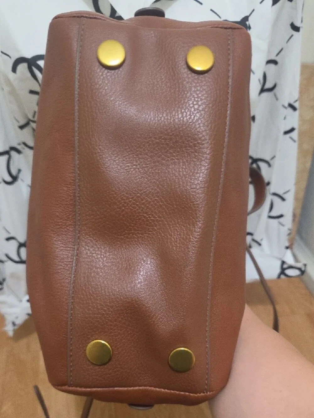 Fossil leather sydney